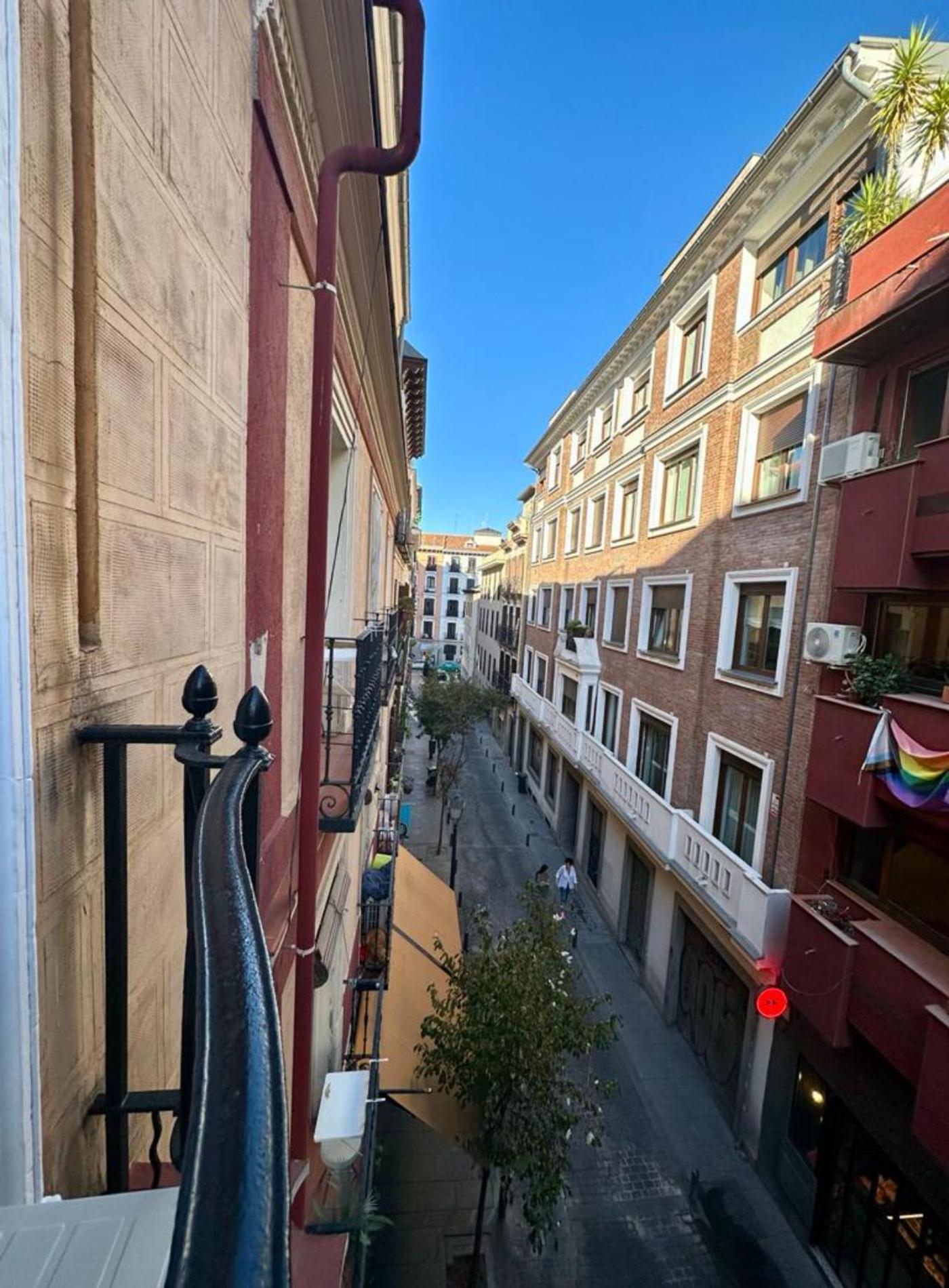 Calle Regueros Loft Para 3Pax En Pleno Chueca マドリード エクステリア 写真